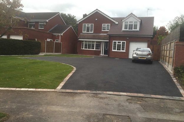 Tarmac Drive Thornbury Lane, Redditch